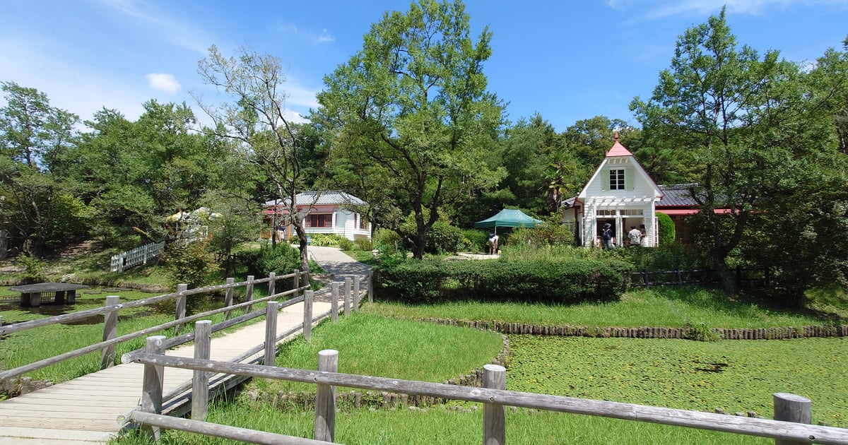 Satsuki and Mei's House